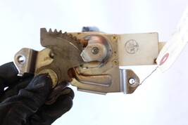 1999-2003 LEXUS RX300 FRONT LEFT DRIVER SIDE POWER SEAT MOTOR K3254 image 4