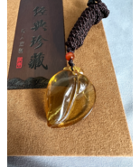 Burmese Amber Peach Leaf necklace Myanmar Amber 金珀緬甸 琥珀桃子證書 Golden Amber - $533.97 MXN