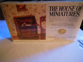 &#39;THE HOUSE OF MINIATURES&#39; - CHIPPENDALE WOODEN DESK KIT- SEALED- H31 - £7.64 GBP