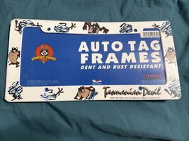 1999 NOS Looney Tunes TASMANIAN DEVIL License Plate Frame, Plastic - $17.81