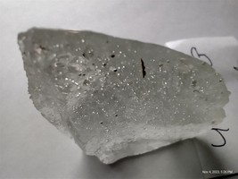  Unknown Mineral Stone Crystal Specimen 31 gram  air bubbles - £4.69 GBP