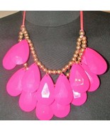 Vibrant Pink Necklace - £3.98 GBP