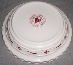 Longaberger Woven Traditions Red Pattern 32 Oz 10 1/4&quot; Pie Baking Dish - £54.30 GBP