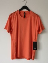 Nwt Lululemon Htui Orange Textured Training Ss Top Shirt Men&#39;s Large - £65.89 GBP