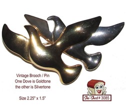 Vintage Pin Dual Tone Gold &amp; Silver Flying Doves Brooch Pin - £11.67 GBP