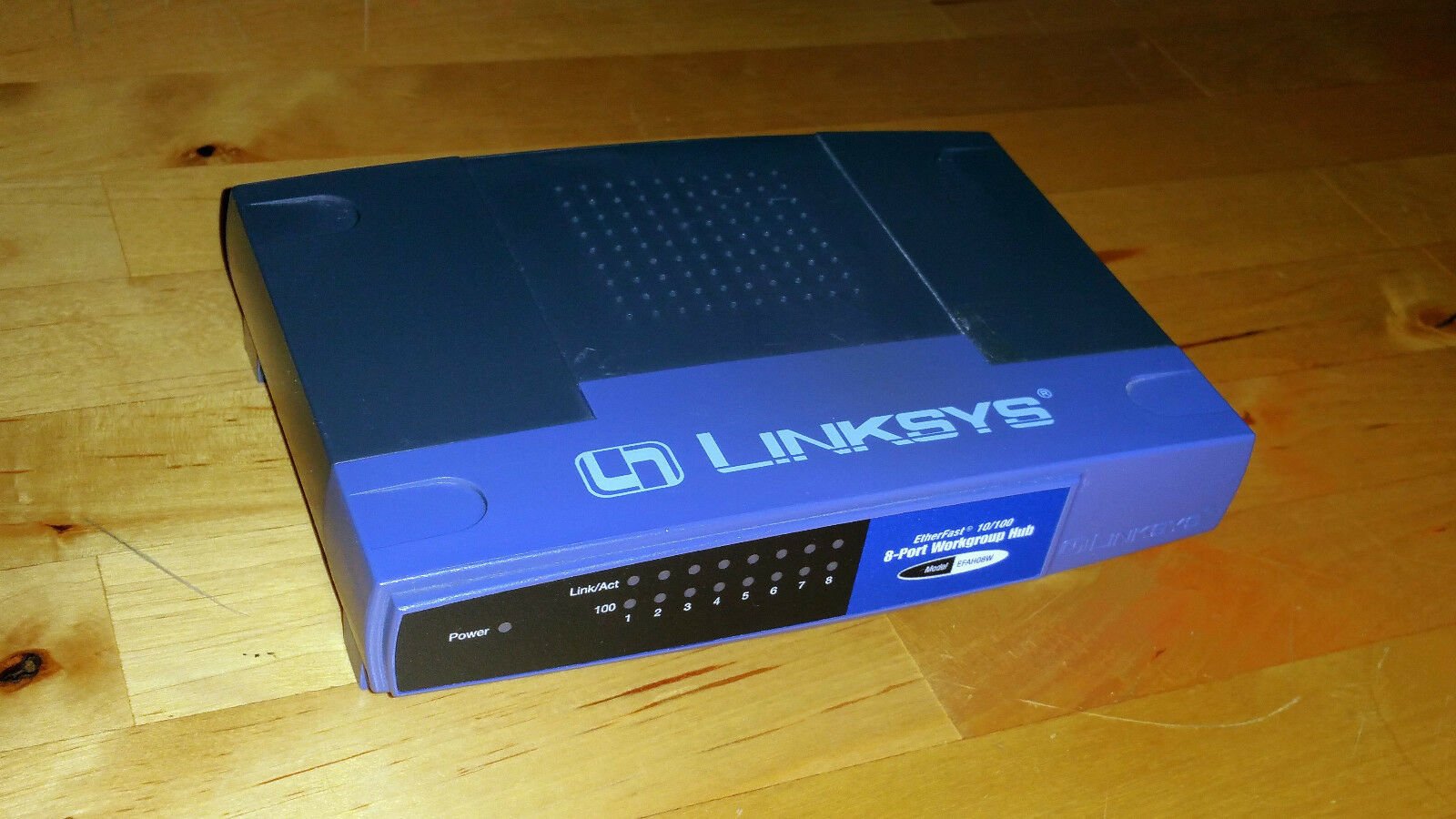 Linksys EtherFast 10/100 8-Port Workgroup Switch EZXS88W - HUB 8 ports N... - $6.83