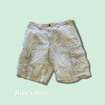 Men&#39;s CSG Champs Sports Gear Beige Shorts Size 32 pre-owned - $10.89