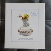 Precious Moments Share the Gift of Love Trumpeting Angel Musical  101106 NIB &#39;09 - £18.95 GBP
