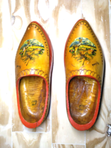 Vintage Wooden Dutch/Holland Clogs - Windmill/Water Scene, Large. Fast Ship! - £14.74 GBP