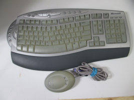 Microsoft Wireless Comfort Keyboard 1.0A Ergonomic Model: 1045 - £14.86 GBP