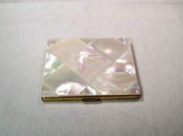 Vintage Elgin American Gold Tone Mother of Pearl Powder Compact K390  - £35.04 GBP
