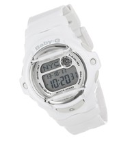 Casio Women&#39;s White Resin Sport Watch - £236.38 GBP