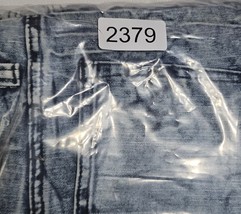 Item image 15