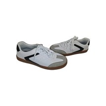 No Boundaries Women&#39;S Lace up Sport Sneakers White/Black  Size 7 1/2 Gum... - $30.92 CAD