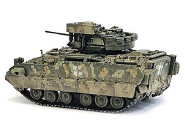 Ukraine M2A2 ODS Light Tank Digital Camo NEO Dragon Armor Series 1/72 Plastic Mo - £62.52 GBP