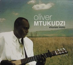 Oliver Mtukudzi - Vhunze Moto (CD 2002 Putumayo) VG++ 9/10 - £11.62 GBP