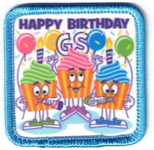 Girl Scout Patch - Happy Birthday GS - 3 Cupcakes Balloons Green Pink Blue  - £7.78 GBP