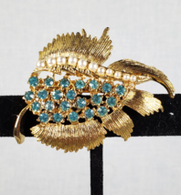 Vintage Signed Gerry&#39;s Gold Tone Pearl Aqua Blue Crystal Rhinetsone Leaf... - $17.89