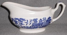 Churchill BLUE WILLOW PATTERN Gravy Boat MADE IN ENGLAND - £39.56 GBP