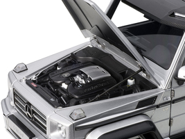 Mercedes Benz G500 4X4 2 Silver 1/18 Model Car by Autoart - £230.30 GBP