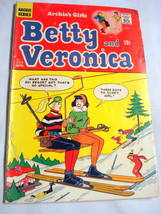 Archie&#39;s Girls Betty and Veronica #124 1966 Good- Betty vs. Veronica CRUSH story - £7.85 GBP