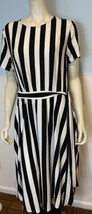 Levaca Black and White Vertical Stripe Short Sleeve Knit Dress Size XL, NWT - £11.38 GBP