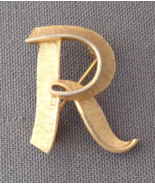 Vintage Trifari Alphabet Initial R Pin Brooch Brushed Textured Gold Tone... - $24.99