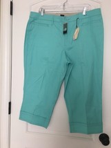 Lane Bryant Venezia Women&#39;s Plus Green Casual Capri Pants Zip &amp; Button Size 18 - £31.01 GBP