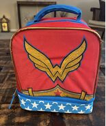 Wonder Woman DC Superhero Girls Soft Sided Insulated Lunchbox Bag - $7.57