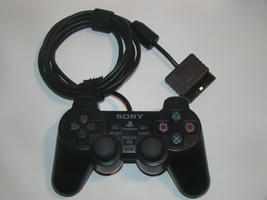 Playstation 2 - DUAL SHOCK 2 Controller (Black) - £19.95 GBP