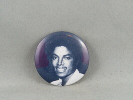 Vintage Band Pin - Michael Jackson Afro - Celluloid Pin - $19.00