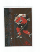Eric Lindros (Flyers) 1999-00 Upper Deck Mvp Snipers Insert Card #S07 - £3.92 GBP