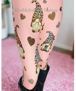 NEW Womens Exclusive Gnome Cheetah Heart Leggings OS/TC Soft as Lularoe - $24.00