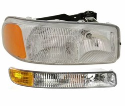 RIGHT Passenger Headlight &amp; Signal Light For 2007 GMC Sierra 1500 HD Cla... - £45.94 GBP