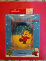 P EAN Uts Snoopy Hallmark Christmas 40TH Anniversary Ornament 2005 New - £9.30 GBP