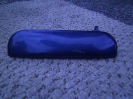 1994 1995 1996 1997 1998 FORD MUSTANG LEFT BLUE DOOR HANDLE USED OEM - $1,423.42 MXN