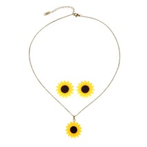 Boho Daisy Sunflower Stainless Steel Gold Color Pendant Chain Necklace Stud Earr - £9.37 GBP