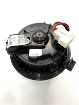 2018-2024 Nissan Kicks HVAC Heater A/C Blower Motor OEM - $1,857.39 MXN