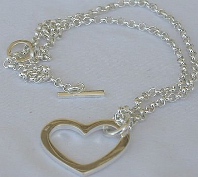 Silver heart pendant