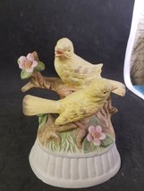 Canary Bird Figurine Double Yellow Birds UCGC Sankyo Music Box - £8.02 GBP