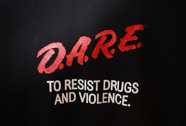 Gildan Active Wear  D.A.R.E. T Shirt -To Resist Drugs And Violence  Size... - £15.53 GBP