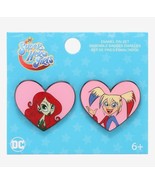 NEW DC Superhero Girls Poison Ivy &amp; Harley Quinn Enamel 1.5&#39;&#39; Pin Set - $332.99 MXN