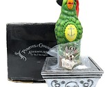 Disney Figurine Pirates of the caribbean parrot 1/500 405824 - £391.26 GBP