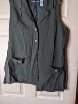 Sag Harbor size 16 green sleeveless button up top - $15.84