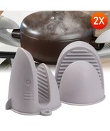 PAIR OF GREY SILICONE MINI MITT GRIPS HEAT RESISTANT POT HOLDER MITTS KI... - $14.91 CAD
