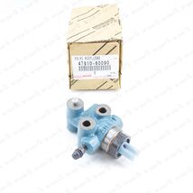 New Genuine Load Sensing Proportioning Valve 1993-1997 LX450 Land Cruise... - $191.42