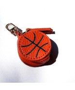 Sports Vegan Leather Bag Charm Keychain Basketball - €21,25 EUR