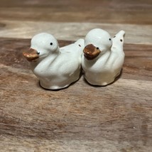 Vintage White Duck Salt and Pepper Shakers Cork Stoppers Country Farm De... - €8,65 EUR