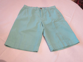 Men&#39;s Tommy Hilfiger 42 Classic Fit shorts 446 Aqua Mist 7857272 walk casual TH - £20.85 GBP