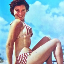 PIN-UP Postcards Woman Bikini Swimsuit Striped Beach Short Hair - £7.95 GBP